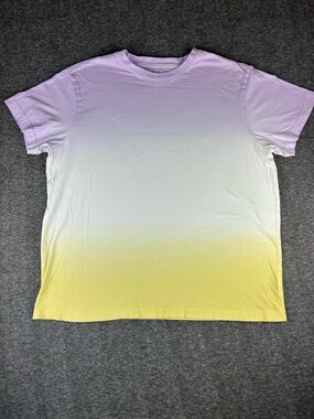 Men’s Original Use Gradient T-Shirt Size XL Light Purple, White & Yellow.